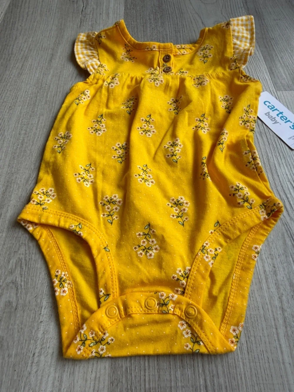 Carters beautiful dress